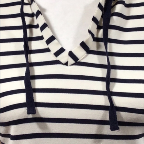 Junk Food “Hello Sunshine” Disney Swim Tunic Hoodie, Black/Eggshell, Size XS - Picture 5 of 10